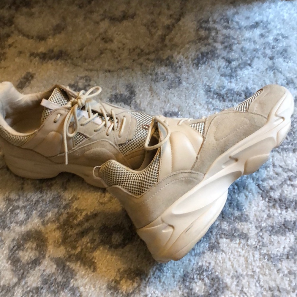 Steve Madden sneakers